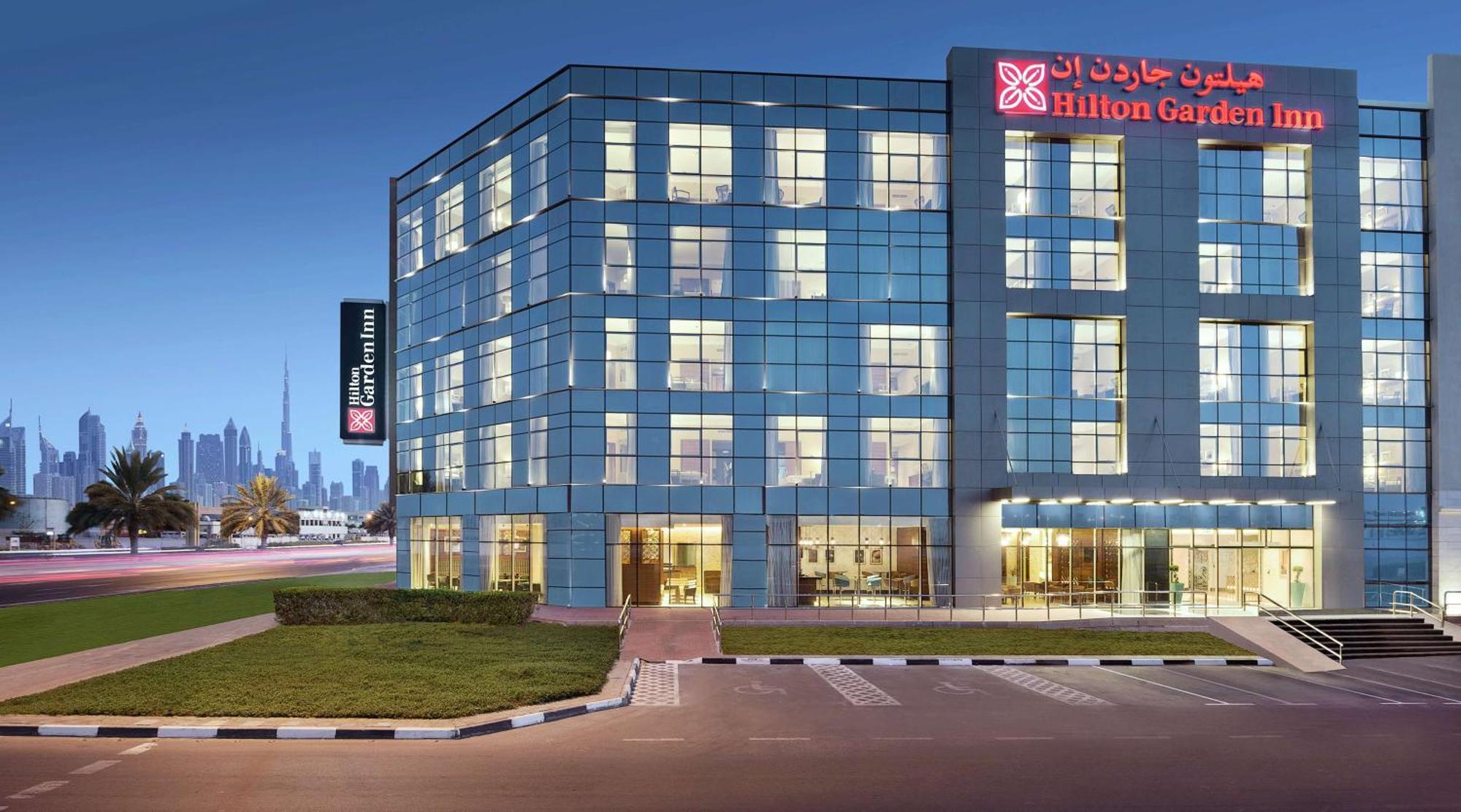 Hilton Garden Inn Dubai Jumeirah Exterior photo